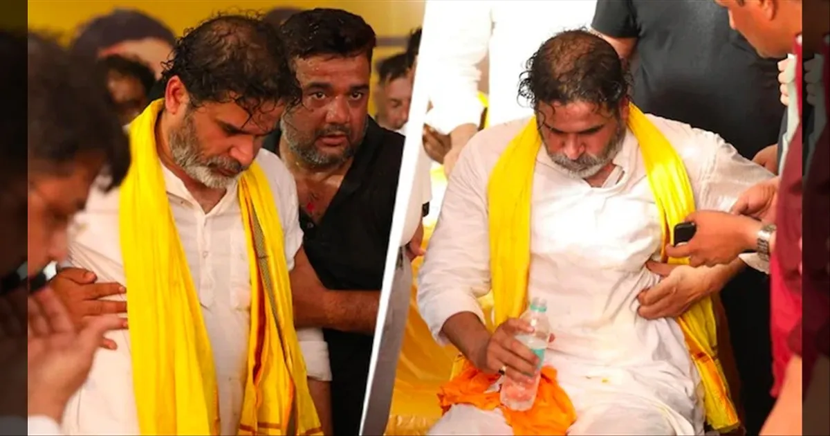 பீகாரில் ரோடு ஷோவின்போது நேர்ந்த சோகம்..!! பிரசாந்த் கிஷோருக்கு என்ன ஆச்சு..??