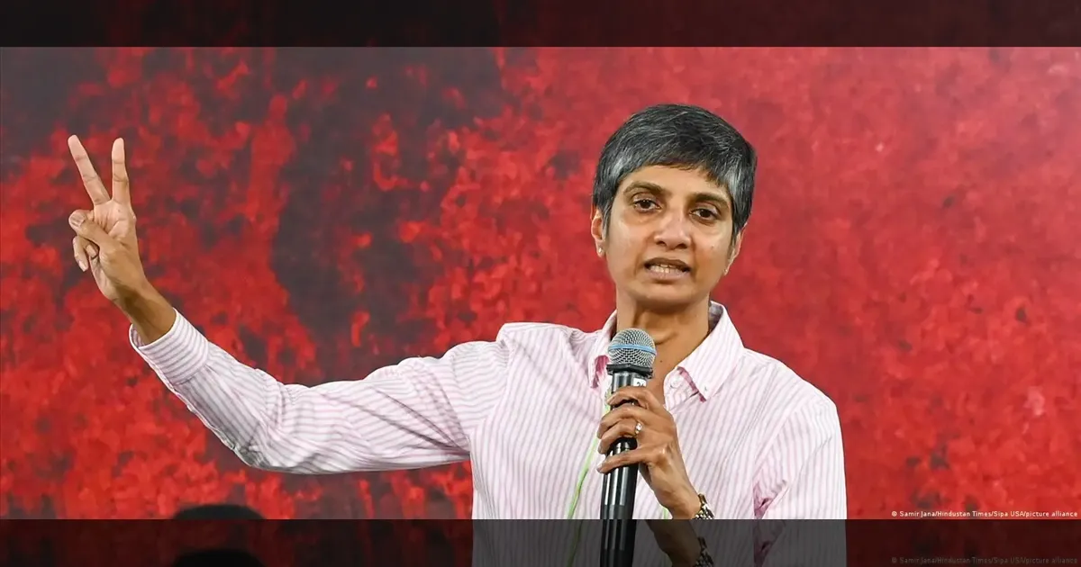 LGBTQ சமூகத்திலிருந்து ராஜ்ய சபா எம்.பி-யான முதல் நபர்..!! யார் இந்த மேனகா குருசாமி..??