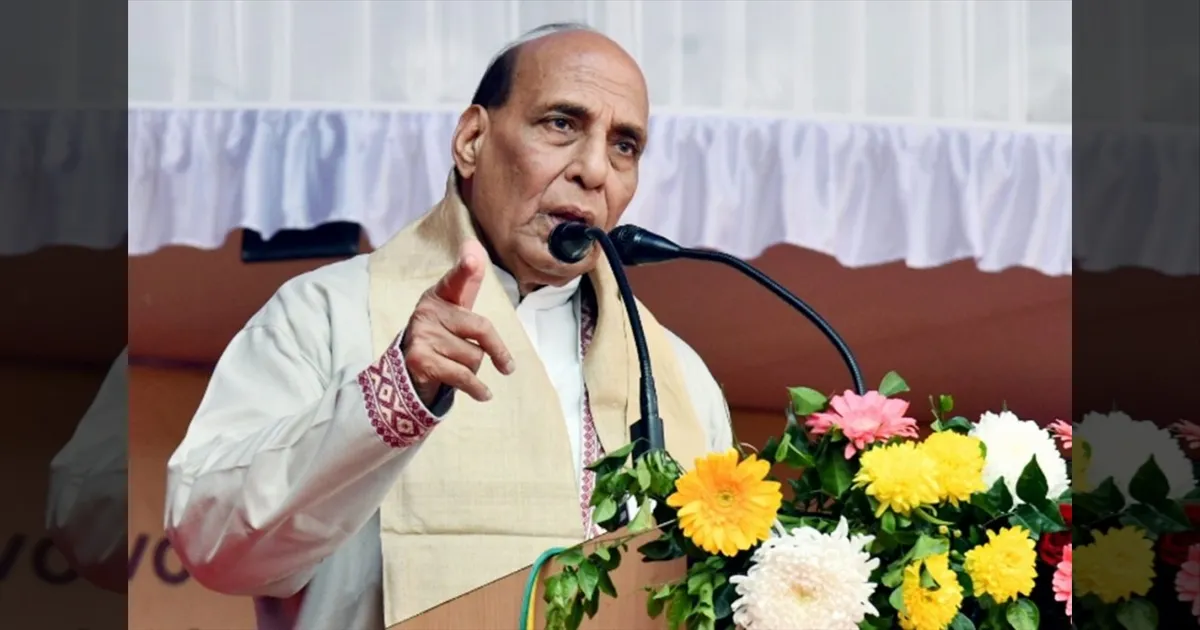 நாட்டில் எரிபொருளுக்கு பற்றாக்குறை இல்லை..!! குட் நியூஸ் சொன்ன அமைச்சர் ராஜ்நாத் சிங்..!!   