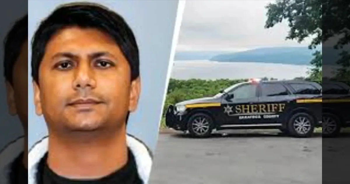 ஒரே டைம்மில் 2 வேலை..!! அமெரிக்காவில் கையும் களவுமாக சிக்கிய இந்தியர்..!!