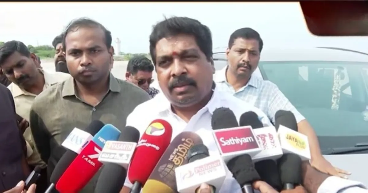 TNHB வீடுகள் ஆன்லைனில் விற்பனை! அமைச்சர் ராஜ்குமார் புதிய இணையதளத்தை தொடக்கி வைத்தார்!