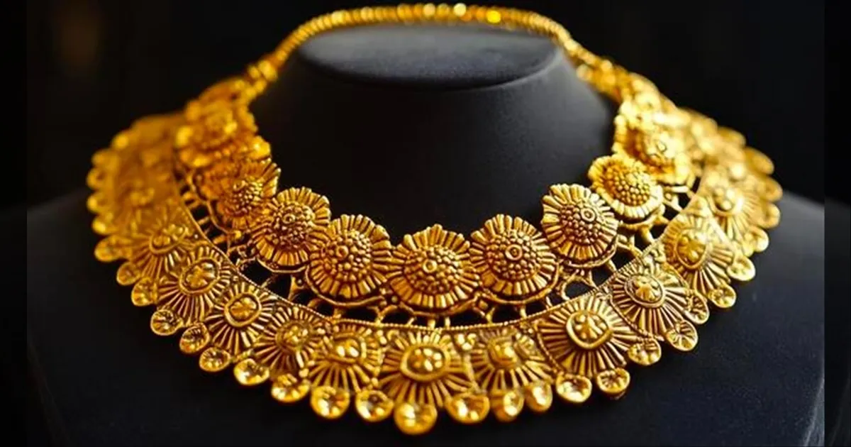 gold-price-increase-silver-rate-decrease