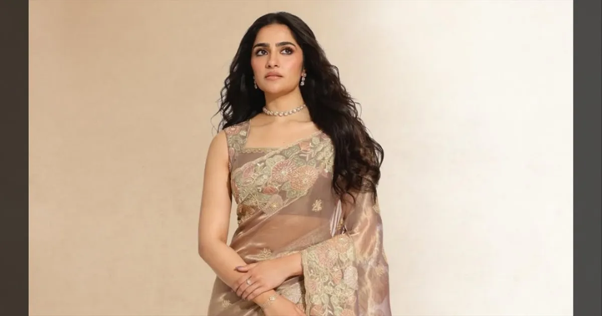 cinema-rukmini-vasanth-latest-saree-photoshoot-tamilcinema