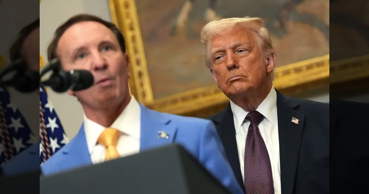 எனக்கு கிரீன்லாந்து பகுதி கண்டிப்பாக வேண்டும்..!! அடம்பிடிக்கும் டிரம்ப்..!!