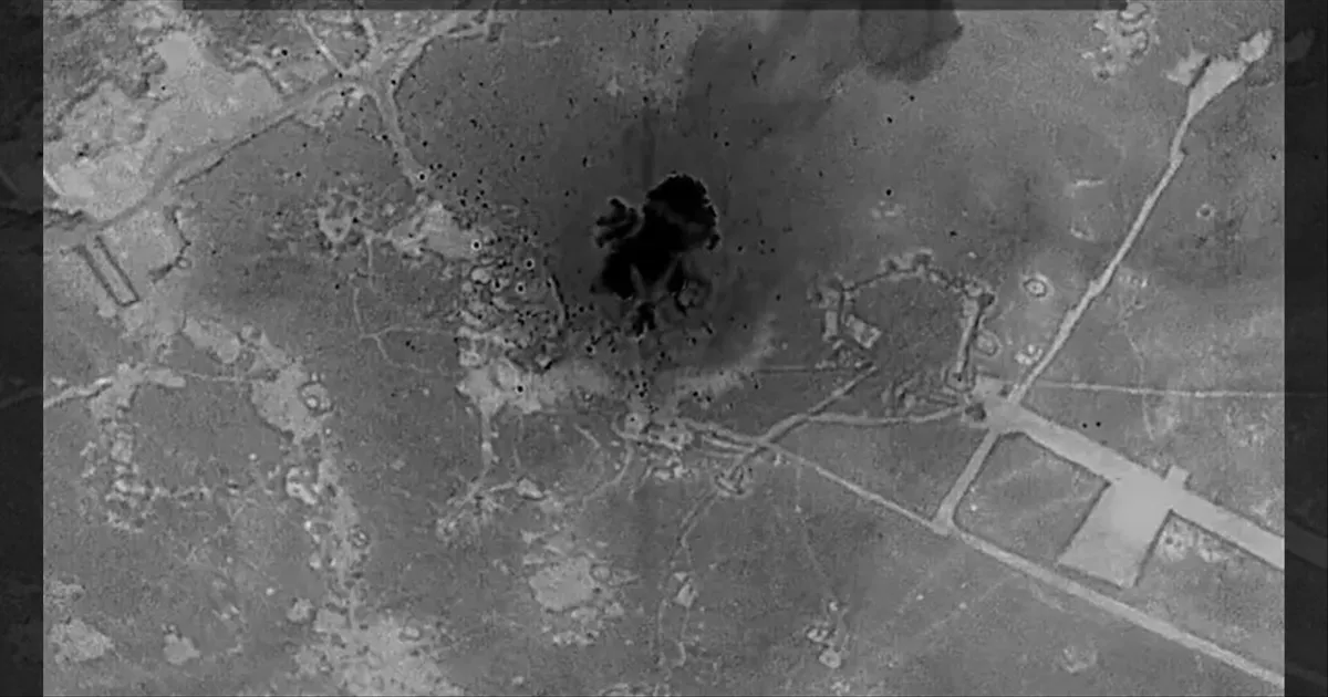 சிரியாவில் ஐ.எஸ். பயங்கரவாதி இலக்குக்கு குறிவெச்ச அமெரிக்கா..!! பயங்கர தாக்குதல்..!! 