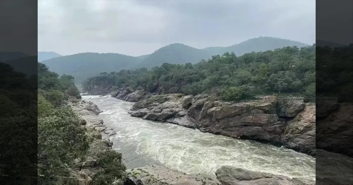 மீண்டும் சூடுபிடித்த மேகதாது விவகாரம்.. அடுத்த மார்ச்சுக்குள் அடிக்கல் கன்ஃபார்ம்..!! அடாவடியாக பேசிய கர்நாடக அமைச்சர்..!!