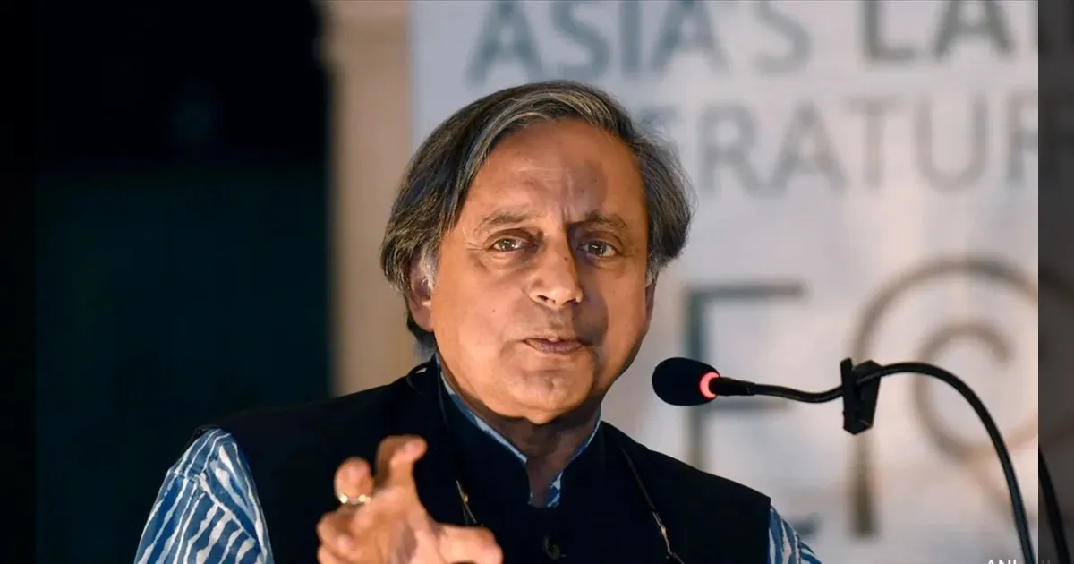 ‘என் முடிவில் அரசியலைப் பார்க்காதீர்கள்..! பொறுப்புள்ள குடிமகனாக செயல்படுகிறேன்’.. சசி தரூர் விளக்கம்..!