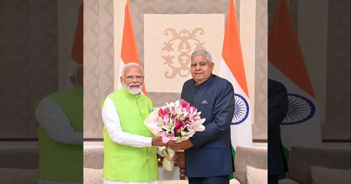 அரசியலமைப்புச் சட்டத்தில் அளப்பரிய அறிவு கொண்டவர்.. துணை ஜனாதிபதிக்கு பிரதமர் மோடி பிறந்தநாள் வாழ்த்து!