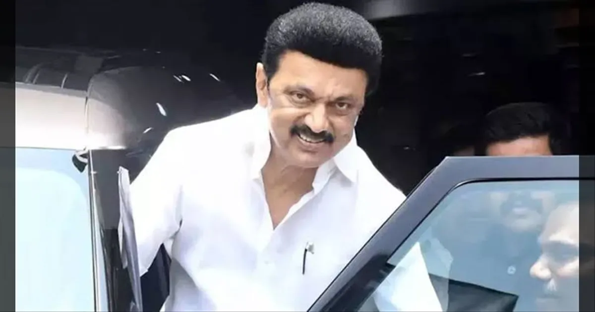 மத்திய அரசின் அழைப்பை ஏற்று டெல்லி புறப்பட்டார் முதல்வர் ஸ்டாலின்.. விமான நிலையத்தில் உற்சாக வரவேற்பு..!