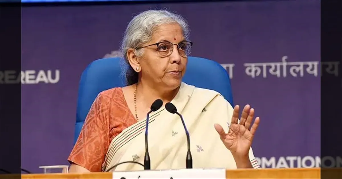 மனசாட்சியே இல்லையா? கடல் வசூலிக்க இப்படி தான் செய்வீங்களா? நிதி நிறுவனங்களை வறுத்தெடுத்த நிர்மலா சீதாராமன்...