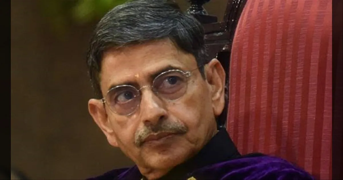 தவறான திருக்குறள்! ஆளுநர் அளித்த விருதால் சர்ச்சை... திரும்ப பெறப்பட்ட விவகாரம்..!