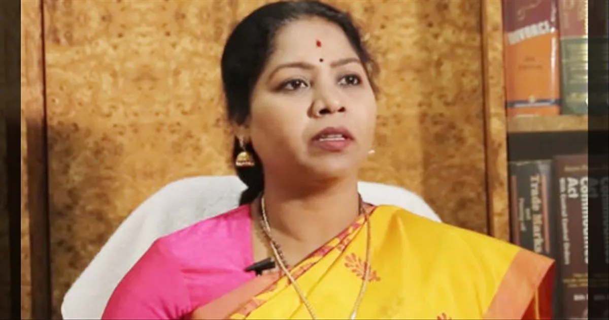 வாக்கிங் சென்ற காங். எம்.பிக்கு நேர்ந்த கொடூரம்.. கழுத்தில் இருந்த செயினை பறித்துச் சென்ற மர்ம நபர்கள்..!