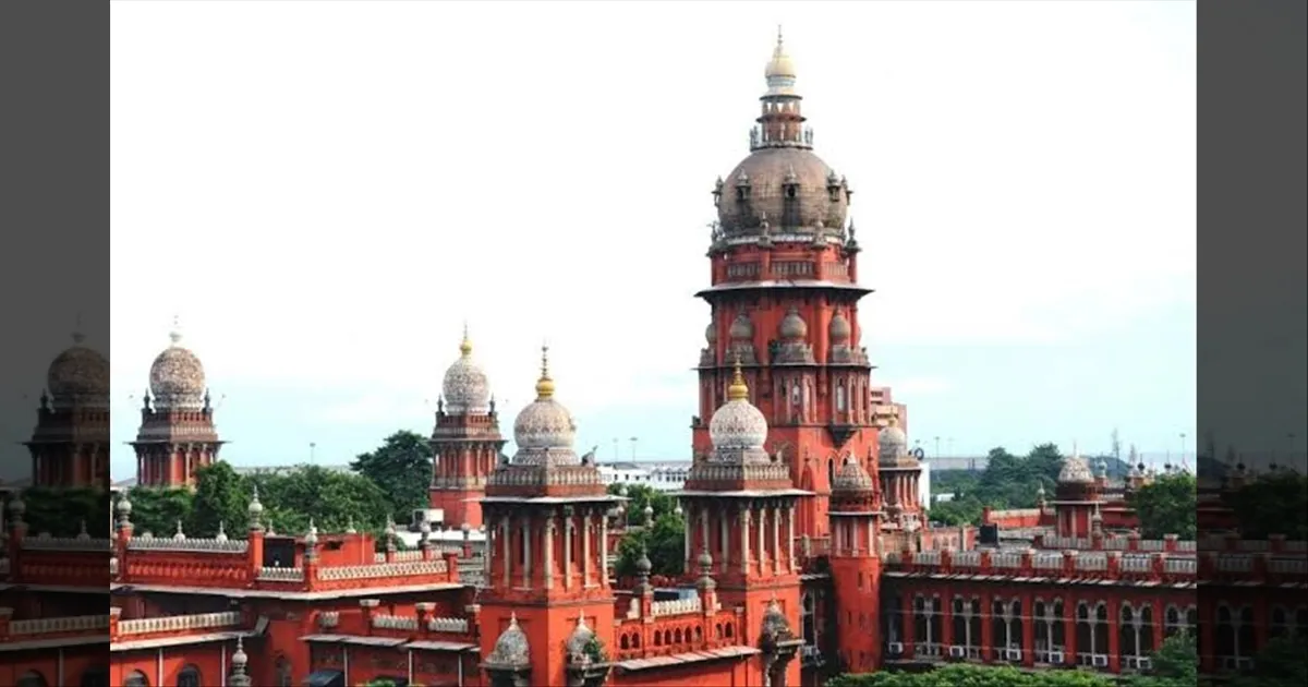 #BREAKING: தூய்மை பணிகளை தனியாருக்கு ஒப்படைக்கும் முடிவில் தடை விதிக்க முடியாது... ஐகோர்ட் திட்டவட்டம்!
