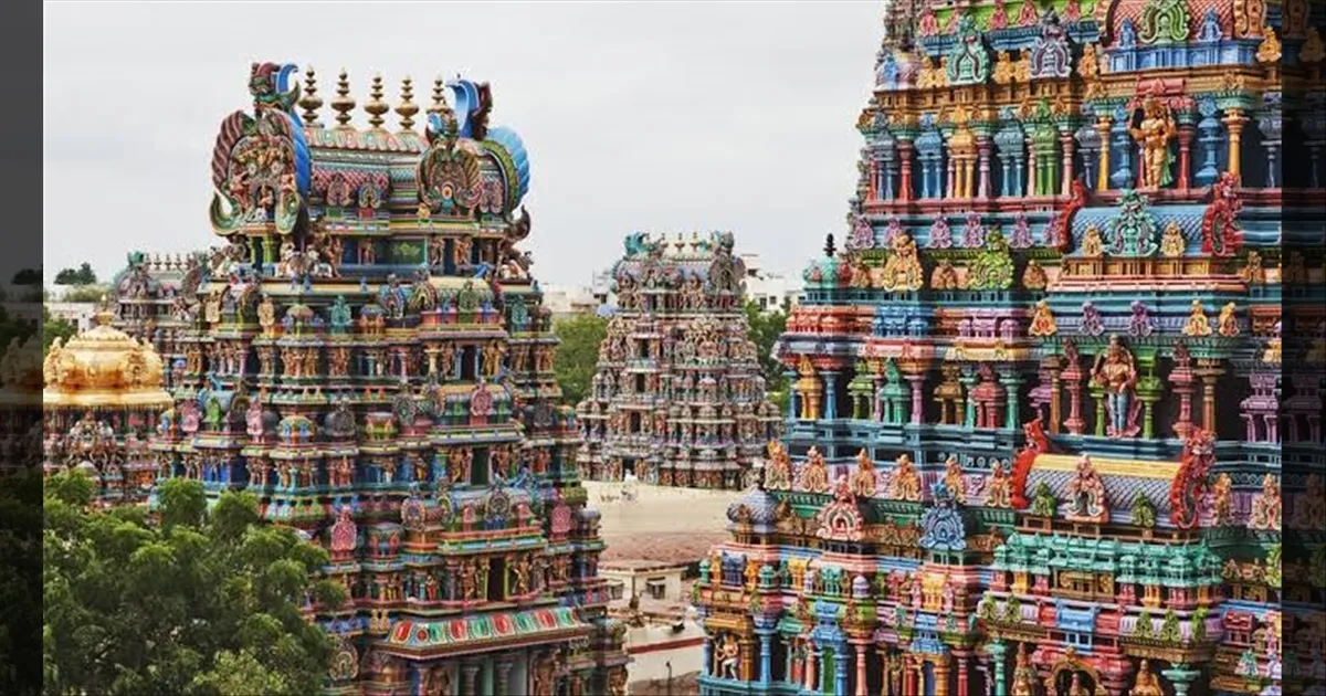 மதுரை மக்களே ஒரு ஹாப்பி நியூஸ்... மீனாட்சி அம்மன் கோவில் குடமுழுக்கு நடக்க போகுதாம்! 