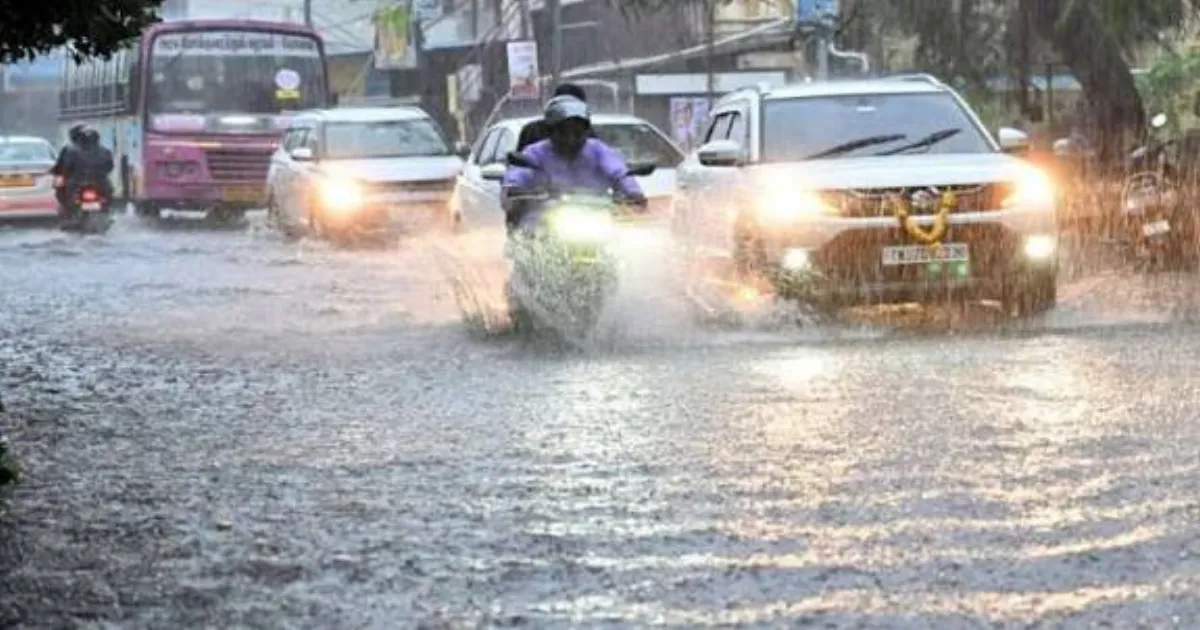 மிரட்டப்போகுது மழை... உஷார் மக்களே... 14 மாவட்டங்களுக்கு கனமழை எச்சரிக்கை...!