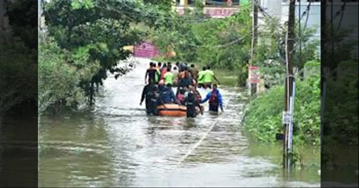 உதவ தயாரா? தன்னார்வலர்களுக்கு whatsapp குழுவை உருவாக்கிய காவல்துறை...!
