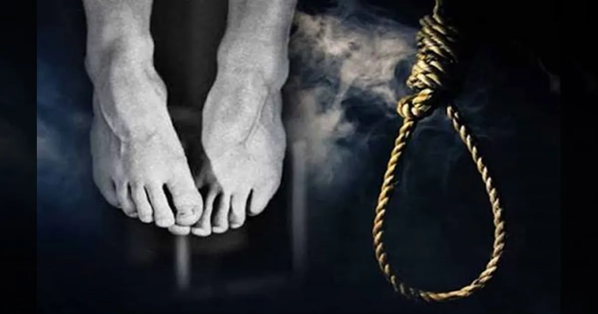 என் சாவுக்கு தேர்தல் ஆணையமே காரணம்... கடிதம் எழுதி வைத்து BLO அதிகாரி தற்கொலை...!