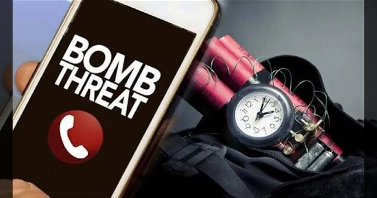 டிக்.. டிக்..டிக்... மதுரை நீதிமன்றத்திற்கு வெடிகுண்டு மிரட்டல்... பெரும் பரபரப்பு... தீவிர சோதனை...!