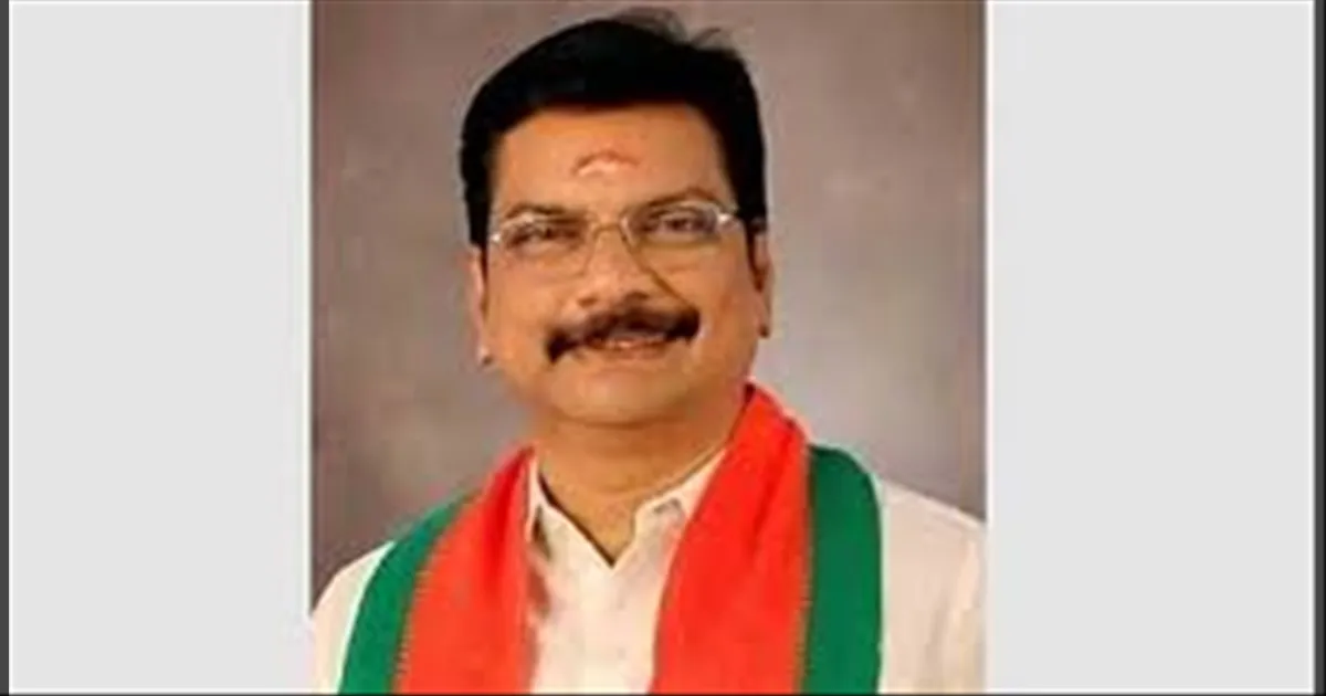 பள்ளிக் கல்வித் துறை சீர்கேட்டால் தான் மாணவன் மரணம்... பாஜக செய்தித் தொடர்பாளர் குற்றச்சாட்டு...!