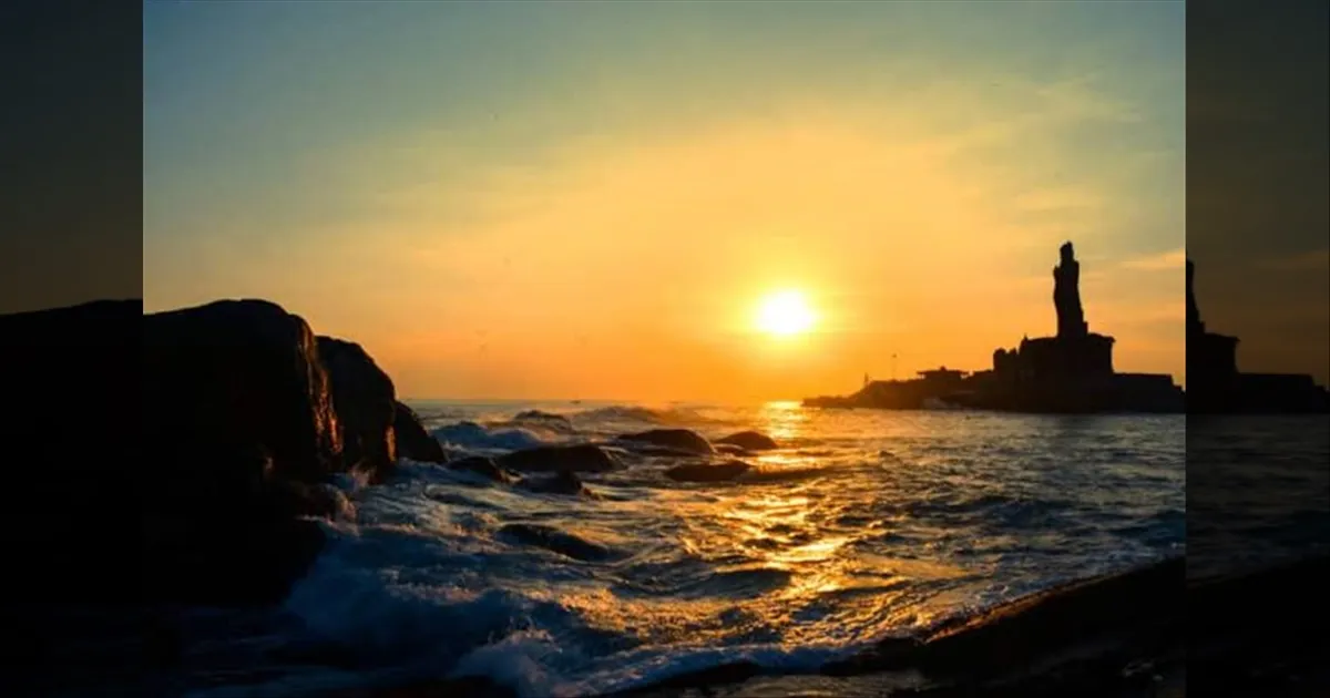 புத்தாண்டின் முதல் சூரிய உதயதம்... குமரியில் குவிந்த மக்கள்... கண்டு ரசித்து உற்சாகம்...!