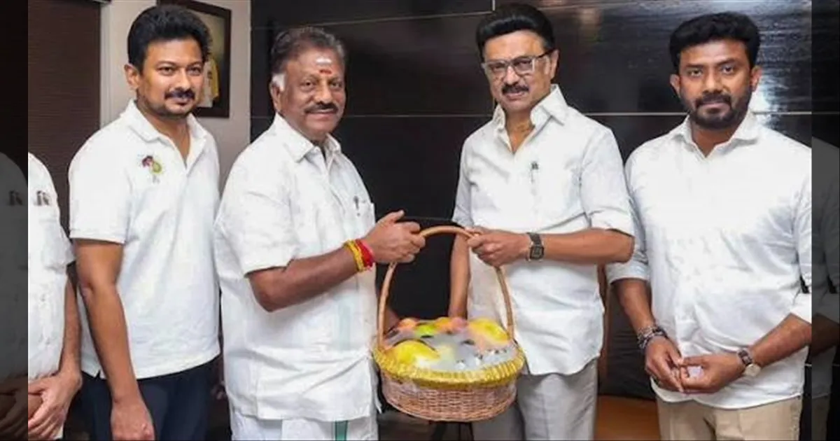 அடடே..! முதல்வர் தலைமையில் 50 ஆயிரம் பேர் திமுகவில் ஐக்கியம்..!! மாஸ் காட்டும் OPS..!!