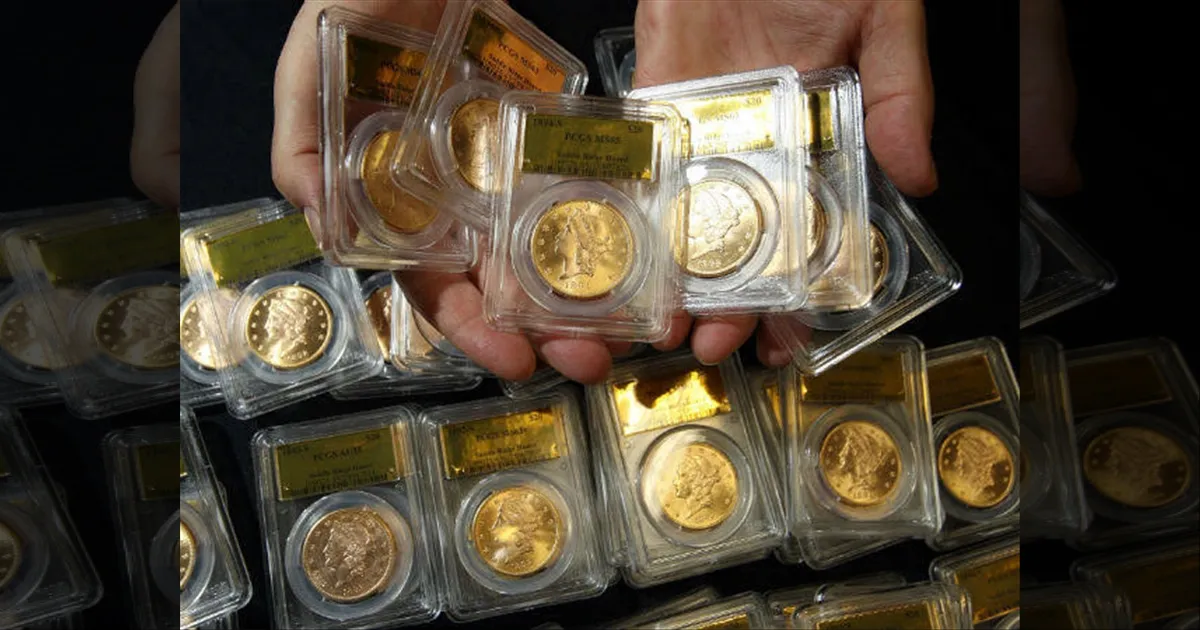 நெருங்கிய தேர்தல்... கண்காணிப்பு தீவிரம்..! பெரம்பூர் ரயில் நிலையத்தில் தங்க காசுகள் பறிமுதல்..!