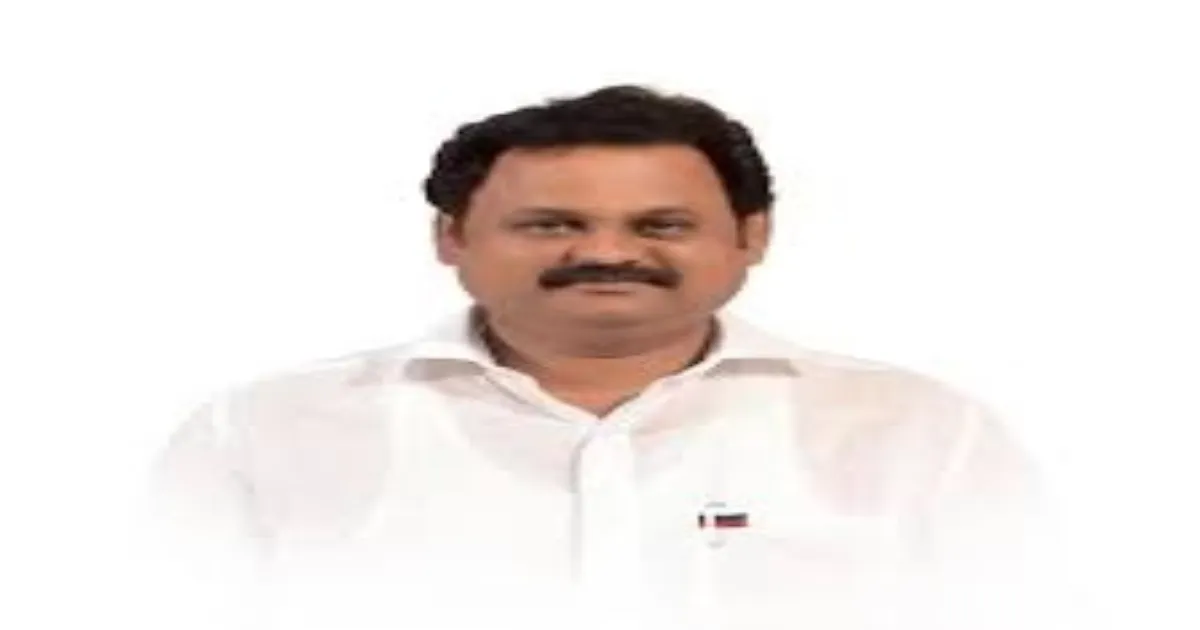 இதுதாங்க ஸ்டாலின் ஆட்சி... மக்களோடு மக்களாக மருத்துவ பரிசோதனை செய்து கொண்ட திமுக எம்.எல்.ஏ...!