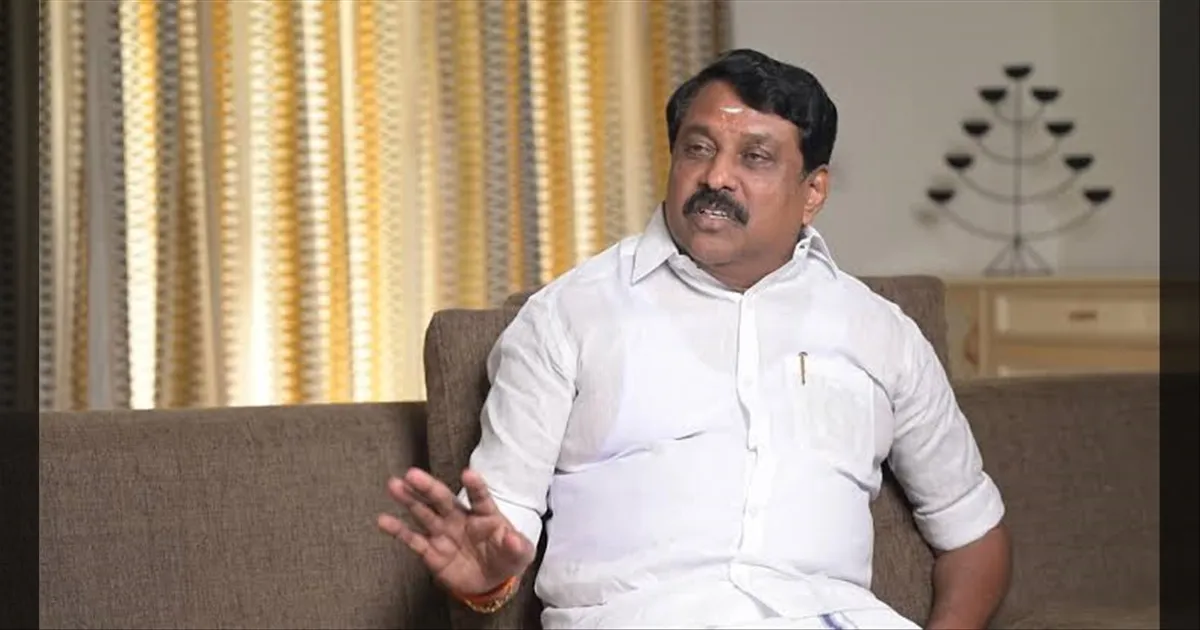 சாப்பாட்டுல புழுவும் பல்லியும் இருக்குது! இது கண்ணுக்கு தெரியலையா? நைனார் கேள்வி
