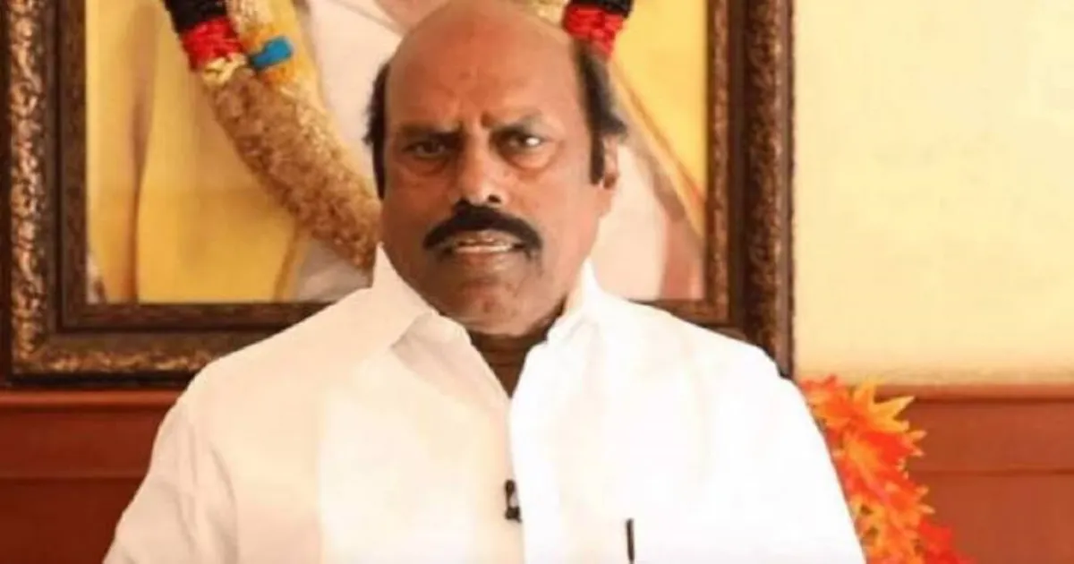 #BREAKING விடிந்ததுமே திமுக தலையில் இறங்கியது பேரிடி... முன்னாள் அமைச்சர் எ.வ.வேலு வீட்டில் லஞ்ச ஒழிப்புத்துறையினர் சோதனை...! 