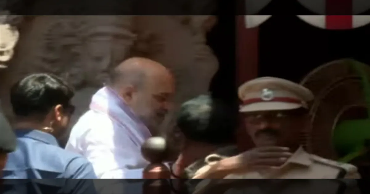 மதுரை மீனாட்சி அம்மனிடம் அருளாசி பெற்ற அமித்ஷா.. பலத்த போலீஸ் பாதுகாப்பு..!