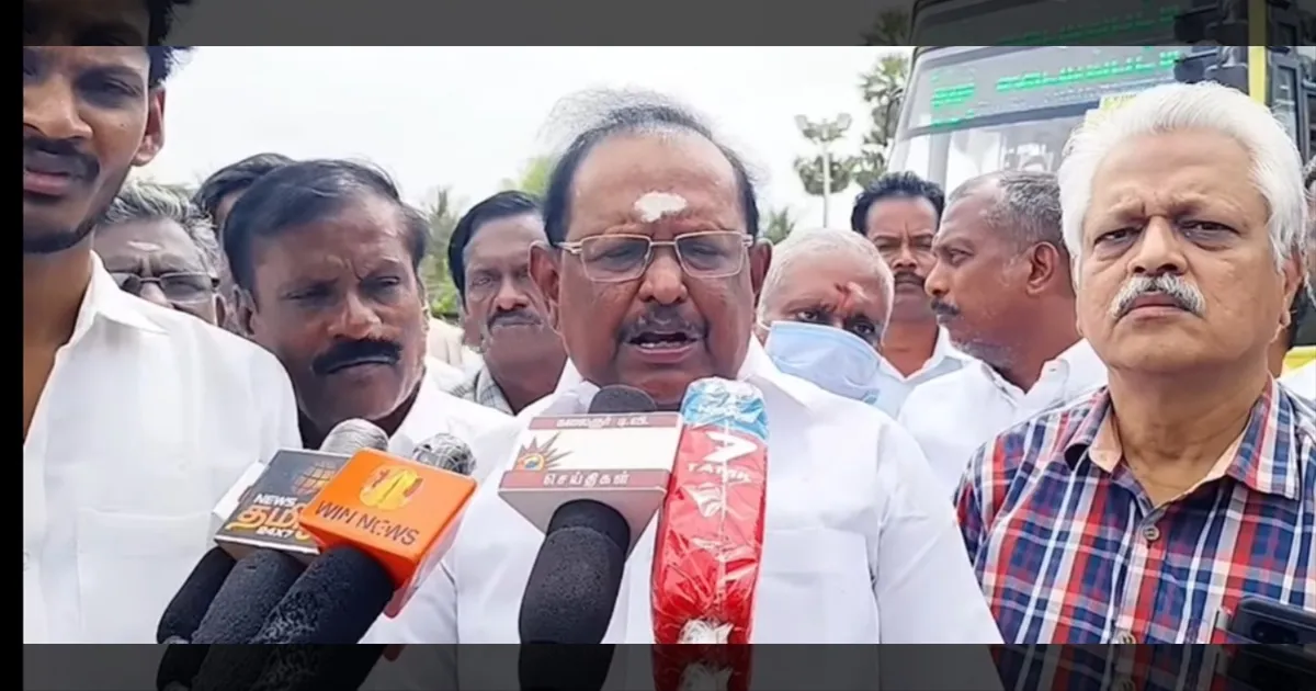 minister-raghupati-pressmeet-SGE4A6