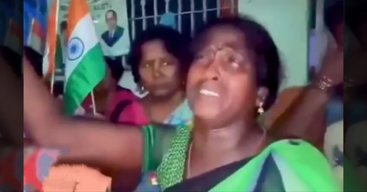 திருடுறவன், கொள்ளை அடிக்கிறவன்-லாம் நல்லா இருக்கான்! கதறி அழும் தூய்மை பணியாளர்கள்..!