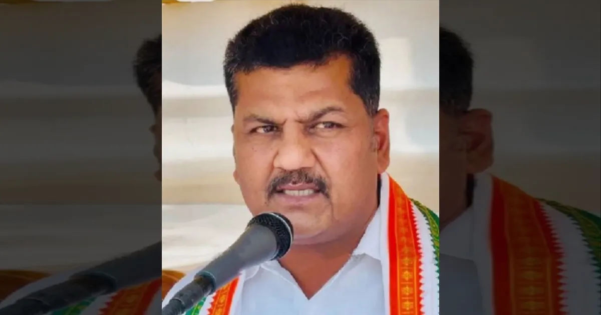 மீனவர்கள் கிள்ளு கீரையா? இலங்கை தூதரகத்தை முற்றுகையிடுவோம்... மீனவர் காங்கிரஸ் உறுதி..!