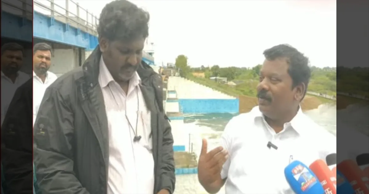  என்கிட்ட சொல்லாம ஏரியை திறப்பீங்களா? அதிகாரிகளை வாட்டிய செல்வப் பெருந்தகை...!