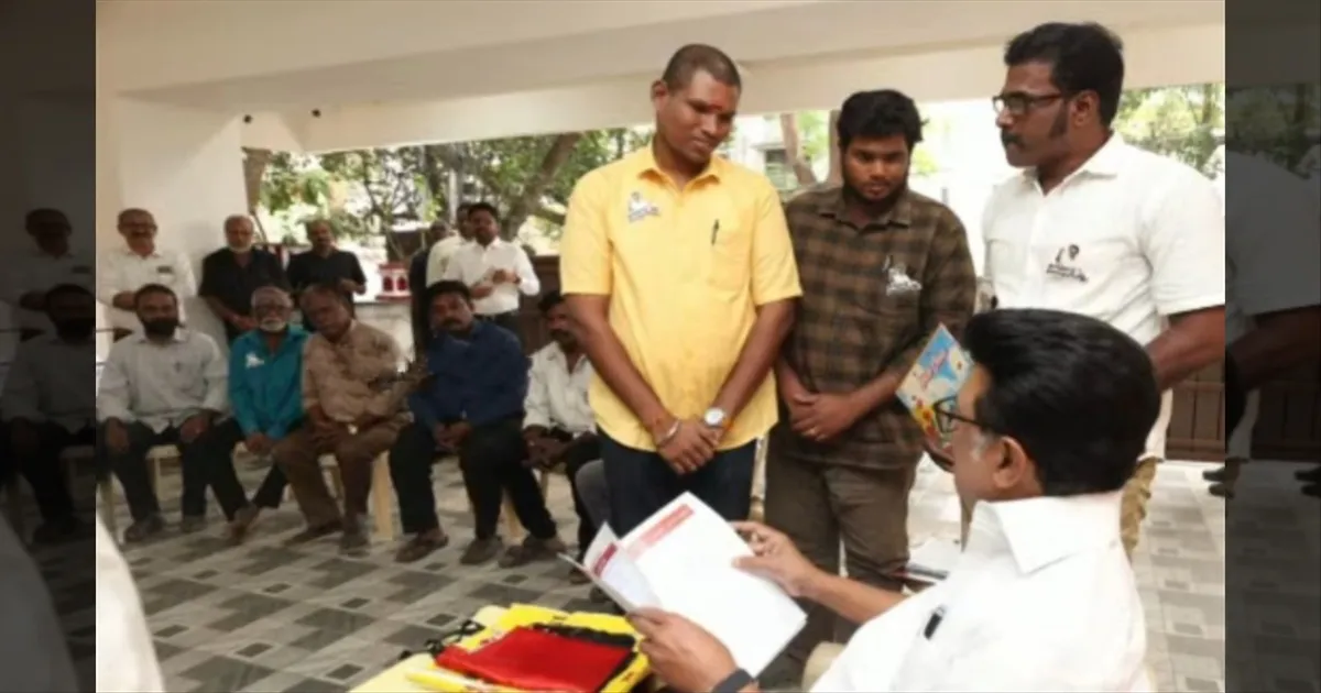 என் வாக்குச்சாவடி... வெற்றி வாக்குச்சாவடி...! பரப்புரையை தொடங்கி வைத்த முதல்வர்...!