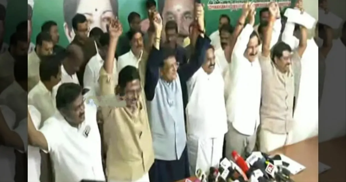 210 தொகுதிகளில் நாங்க தான்..!! டெல்லி-னாலே ஸ்டாலினுக்கு பயம்..! தொகுதி பங்கீட்டுக்கு பிறகு இபிஎஸ் சூளுரை..!!