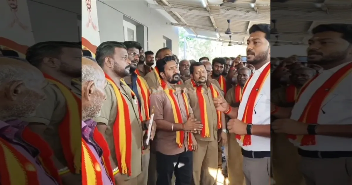 காங்கிரஸில் இருந்து விலகி ஆட்டோ ஓட்டுநர்கள்..! தவெகவில் ஐக்கியம்..!!