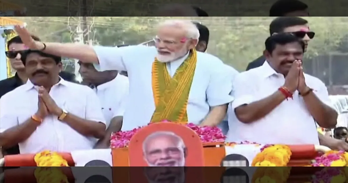 அதிமுக கோட்டையில் அவமானப்பட்ட எடப்பாடி... அதுவும் மோடி முன்னாடி... அதிருப்தியை அப்பட்டமாக காட்டிய ர.ர.க்கள்...!