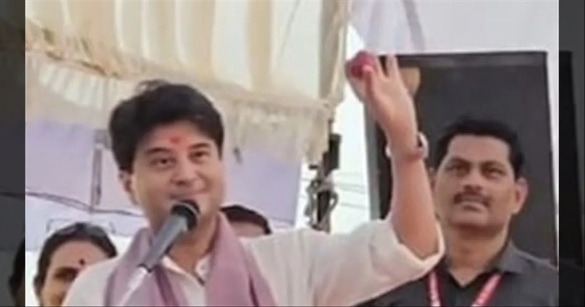 பாக்கெட்ல வெங்காயம் வெச்சுக்கோங்க..! விசித்திர அட்வைஸ் கொடுத்த மத்திய அமைச்சர்..!