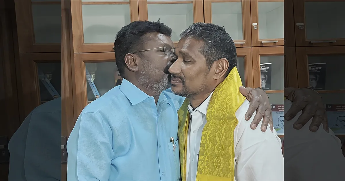 ஓரங்கட்ட, ஒதுக்க நினைத்தால் நாங்களே மைய்யம் என்பதை நிரூபிப்போம்..! வன்னியரசு சூசகம்..!