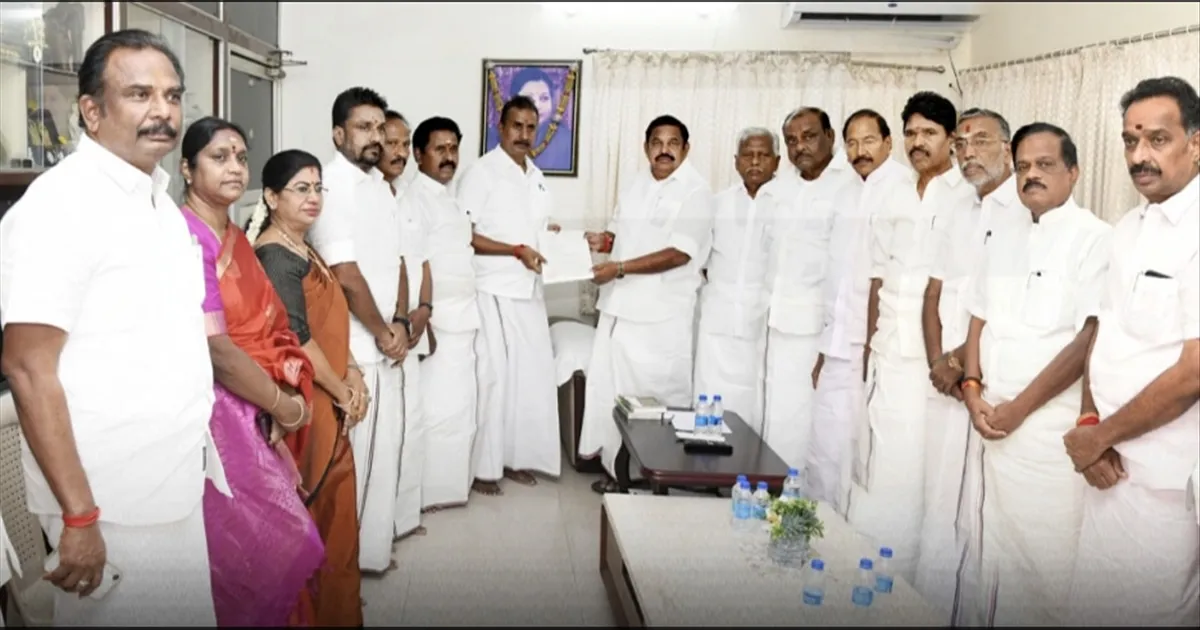 சாமர்த்தியமாக சாதித்து காட்டிய இபிஎஸ்..! முடிஞ்சது பிரச்சனை..! மனுக்கள் வாபஸ்..!!