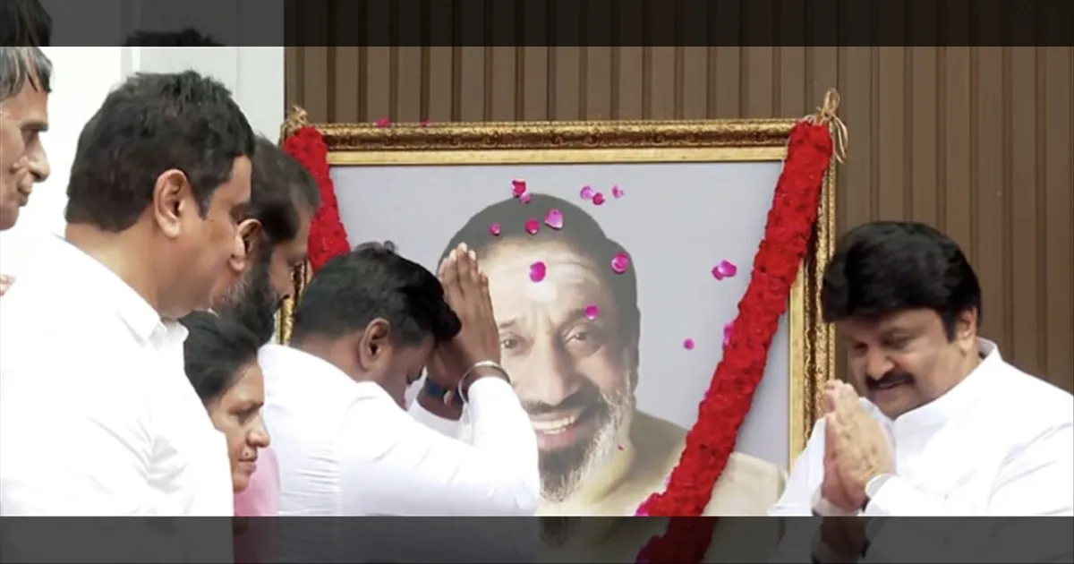 தமிழ் சினிமா ஜாம்பவானுக்கு அஞ்சலி... நடிகர் திலகம் சிவாஜி கணேசனுக்கு அமைச்சர் ராஜ்மோகன் மரியாதை..!!