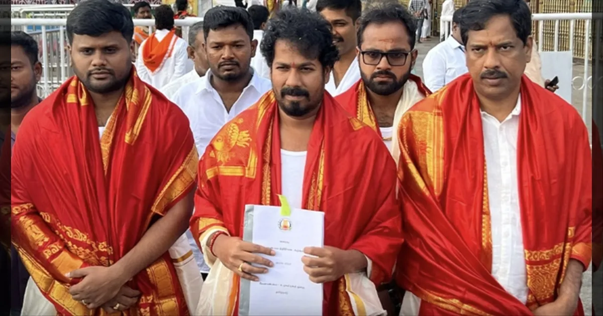 தவெக அரசின் முதல் பட்ஜெட்... எகிறும் எதிர்ப்பார்ப்பு..! திருப்பதியில் அமைச்சர் வினோத் வழிபாடு..!