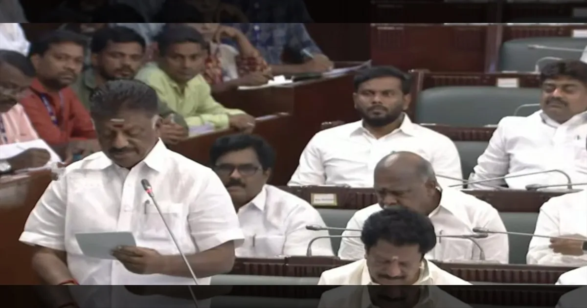 பட்ஜெட் விவாதம்... சட்டைப்பையில் ஸ்டாலின் படம்..! ஓபிஎஸை சீண்டிய அமைச்சர்கள்..!