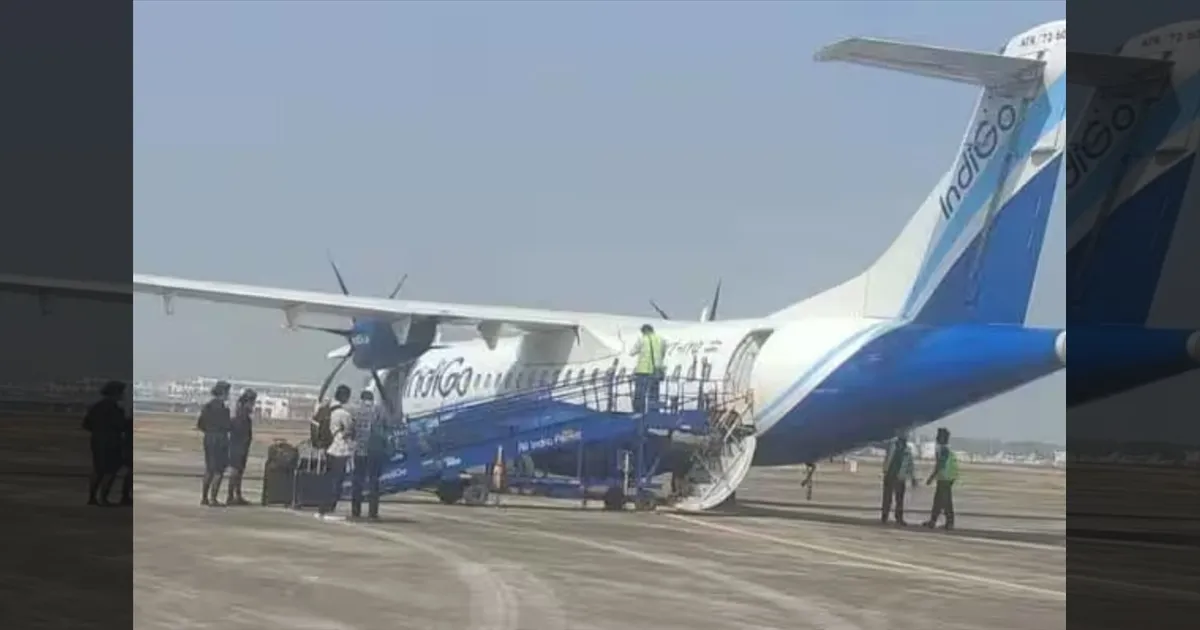 இண்டிகோ விமானத்திற்கு வெடிகுண்டு மிரட்டல்!! அலறி அடித்துக் கொண்டு வெளியேறிய பயணிகள்! திக் திக்!!