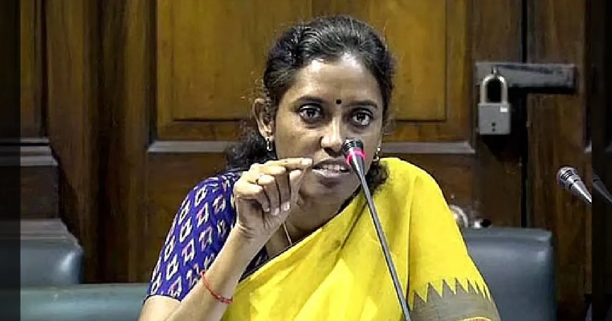 சீன ஊடுருவல்: ராகுலை கண்டு பிரதமர் பயப்படுவது ஏன்?  கரூா் எம்.பி. ஜோதிமணி அதிரடி கேள்வி!