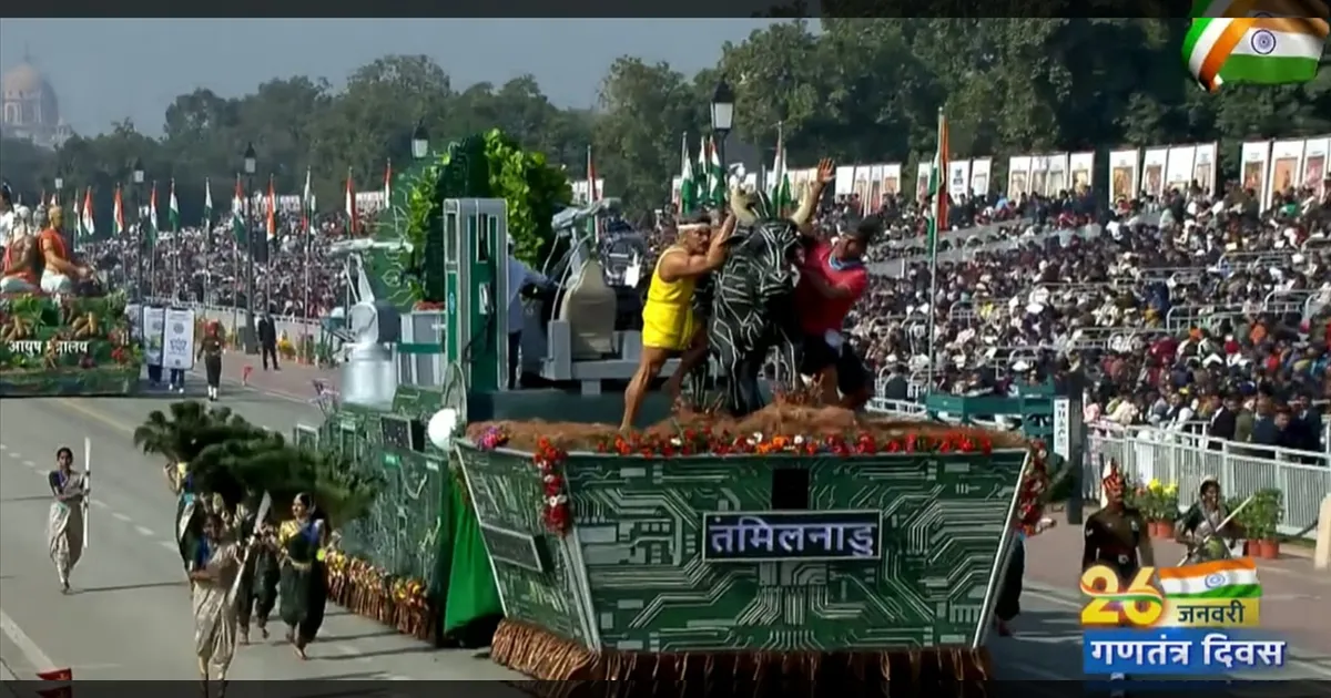 டெல்லி வரை திமிறிய ஜல்லிக்கட்டு காளை! தமிழ்நாடு அலங்கார ஊர்தியின் சிறம்பங்கள்!! மாஸ் மொமண்ட்!