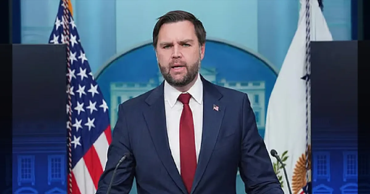 ஈரான்-அமெரிக்கா போர் மேகம் விலகுமா? பாகிஸ்தானில் வரலாற்று சிறப்புமிக்க அமைதி பேச்சுவார்த்தை!