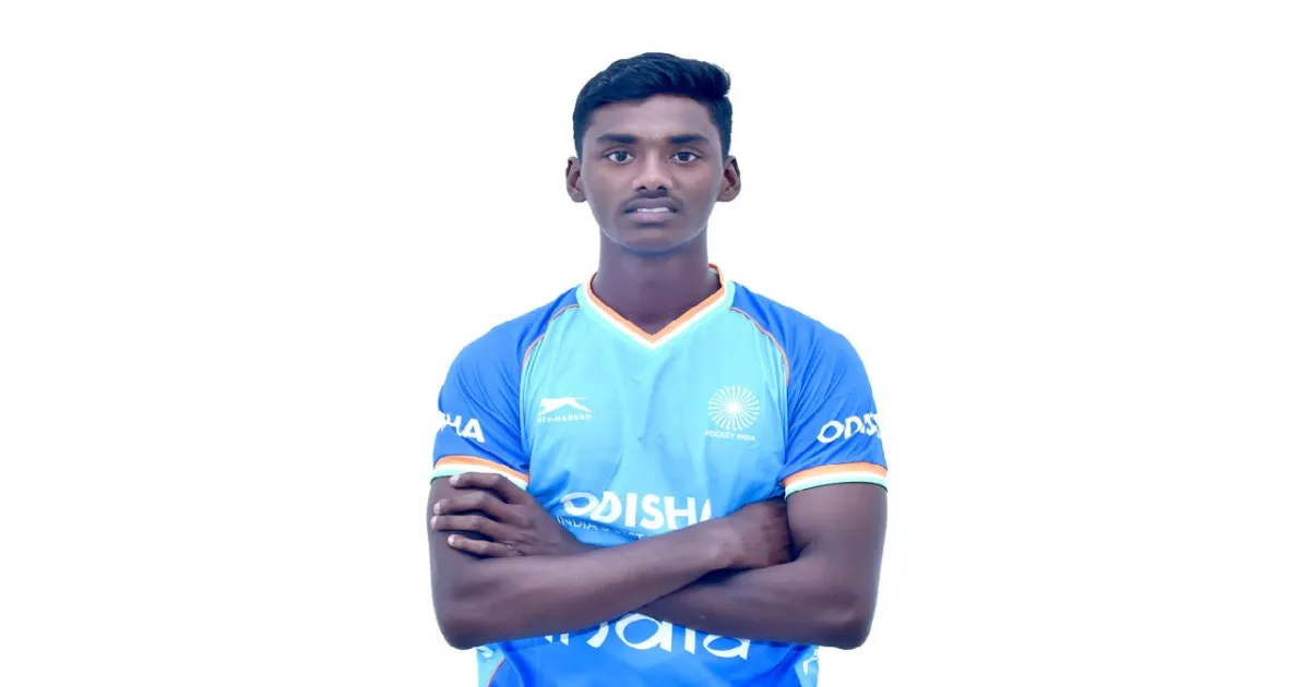 தமிழ்நாட்டிற்கு பெருமை: இந்திய ஜூனியர் ஹாக்கி அணியில் தமிழக வீரர் மணிமாறன் தேர்வு!