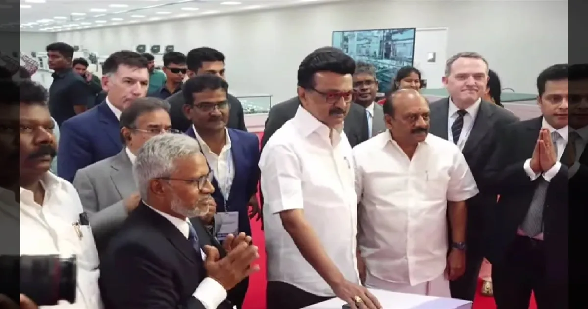 மின்னணு மையமாகிறது காஞ்சிபுரம்! ரூ.1003 கோடியில் 'கொரில்லா கண்ணாடி' ஆலை திறப்பு: 800 பேருக்கு வேலை!